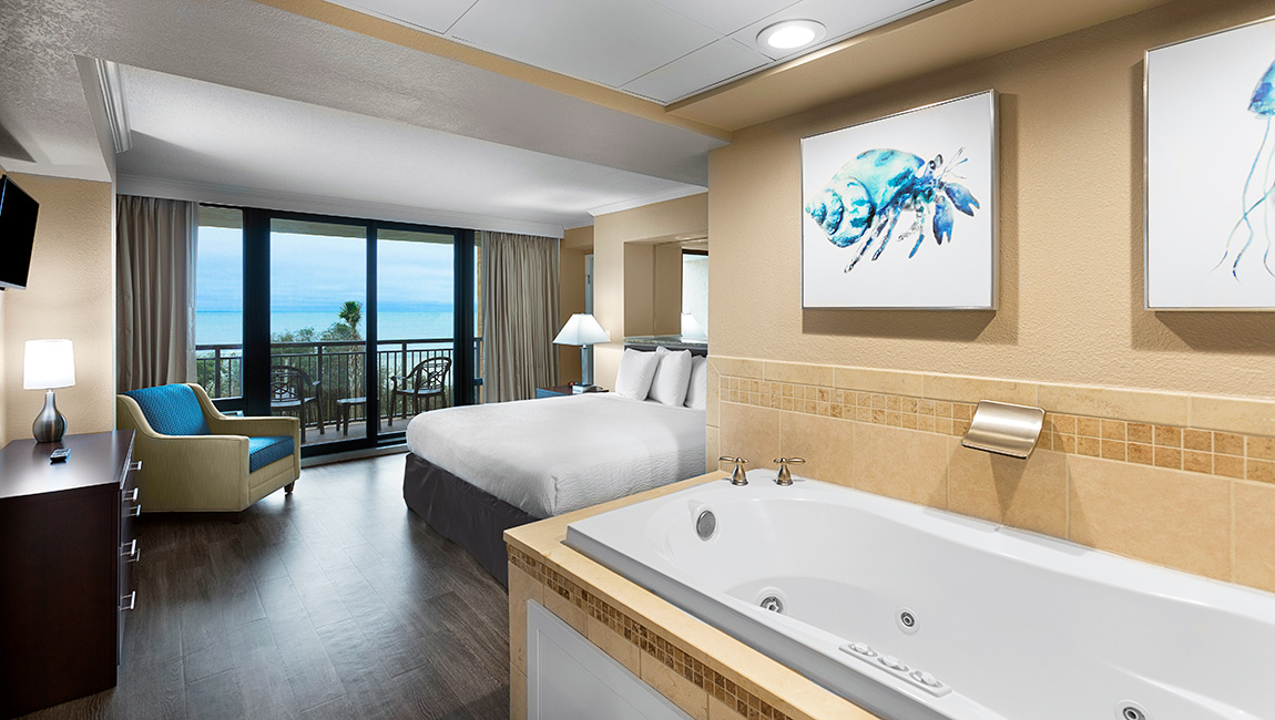 Whirlpool Suite at Caravelle Resort