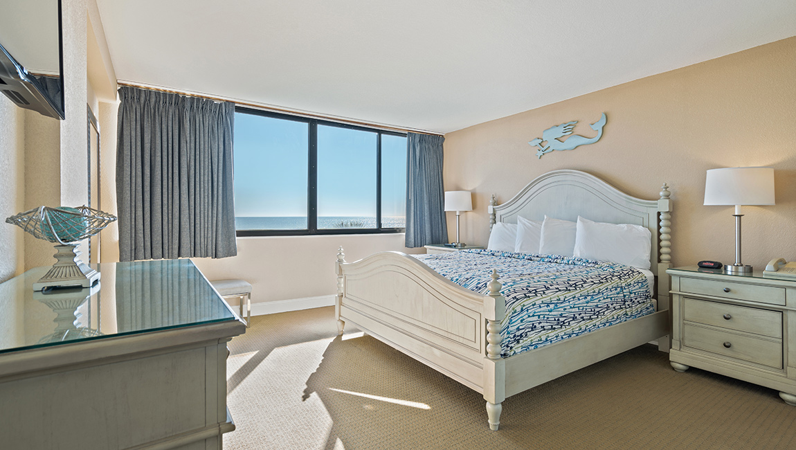 Carolina Dunes Bedroom with King Bed