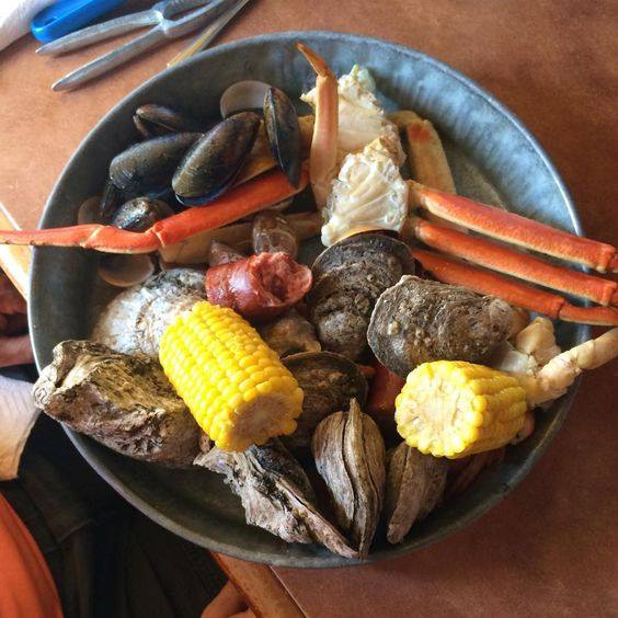 visit myrtle beach seafood restaurants
